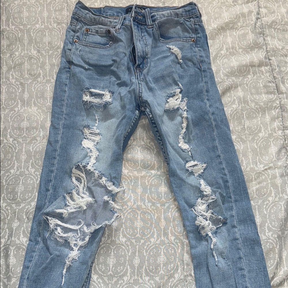 Aeropostale Blue Skinny Jeans with Distressed Style